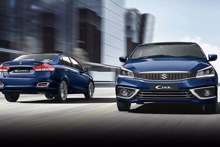 Động cơ xăng tiêu hao nhiên liệu khá thấp theo công bố từ Suzuki, xe đạt mức 21,56 km/l với hộp số sàn và 20,28 km/l với hộp số tự động, điều đó giúp mẫu xe này có mức tiêu hao nhiên liệu tốt nhất phân khúc. Mẫu xe mới vẫn sẽ có động cơ Diesel 1.3L như trước, với công suất tối đa 89 mã lực và mô-men xoắn cực đại 200 Nm, và có mức tiêu hao nhiên liệu đáng ngạc nhiên với 28 km/l.