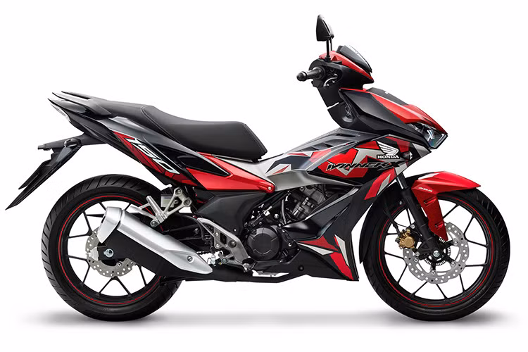 Ngoài ra, phiên bản Thể thao của Honda Winner X 2020 nâng cấp mới này với phanh thường còn được phối màu theo phong cách mới, hoàn thiện hơn dải màu sắc trẻ trung cùng tem mới ở yếm trước.