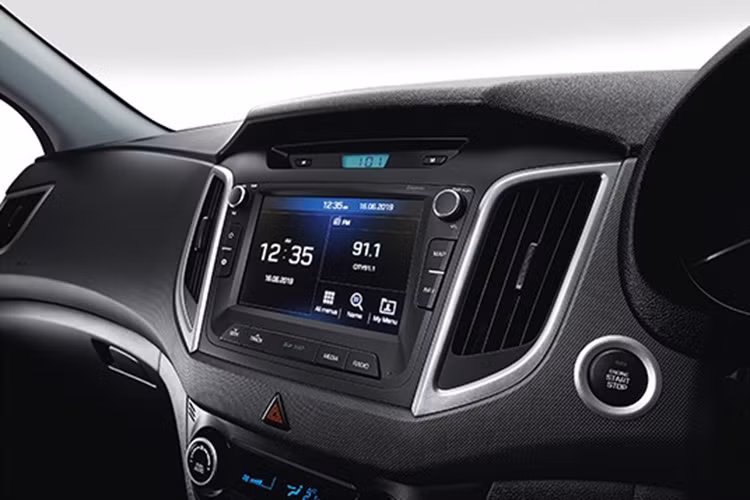 Tương tự bản Creta SX, Hyundai Creta Sports Edition 2019 cũng có 2 tùy chọn động cơ xăng và diesel với dung tích cùng là 1,6 lít. Động cơ kết hợp với hộp số sàn 6 cấp tiêu chuẩn. Xe không được trang bị động cơ diesel 1,4 lít và hộp số tự động 6 cấp.