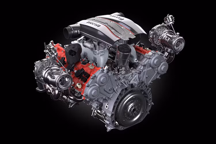 Ferrari F8 Tributo 2020 mới vẫn tiếp tục gắn bó với động cơ V8 3.9L tăng áp kép biturbo mang mã F154 của người tiền nhiệm 488 GTB, động cơ này cho công suất tối đa 720 mã lực có được tại 8.000 vòng/ phút và mô-men xoắn cực đại 770 Nm tại dải vòng tua từ 3.250 vòng/ phút tương đương 488 Pista, nhưng +50 mã lực và +10 Nm so với 488 GTB tiêu chuẩn.