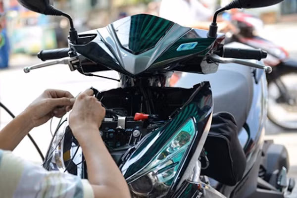 Gan dinh vi GPS cho xe may tai Viet Nam, nen hay khong?-Hinh-2