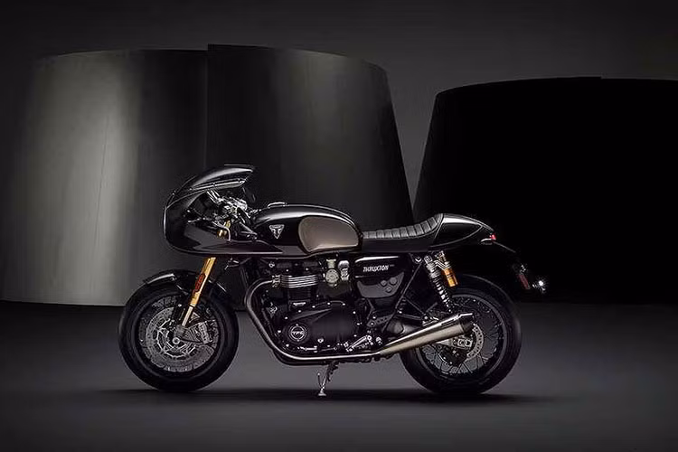 Các chế độ lái Rain/Road/Sport trên Thruxton R nguyên bản cũng sẽ được lập trình lại để phù hợp với sự thay đổi công suất này và giống như những mẫu mô tô cao cấp khác, Thruxton TFC sẽ được trang bị sẵn hệ thống đều khiển lực kéo điều chỉnh được. Theo hãng xe máy Triumph, sẽ chỉ có 750 chiếc Thruxton TFC và bán ra cho khách hàng với giá niêm yết 21.500 USD (khoảng 499 triệu đồng).