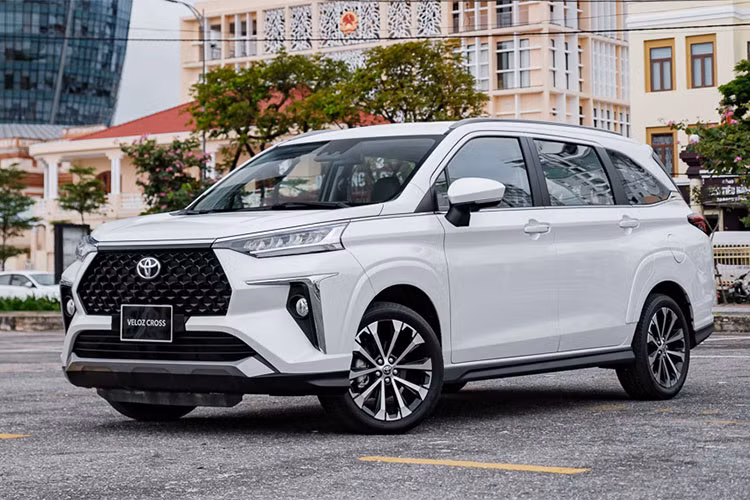 Để quá trình mua bán diễn ra suôn sẻ, rất có thể chủ nhân của chiếc Veloz Cross TOP 2022 siêu lướt này sẽ đồng ý giảm thêm cho người mua thiện chí.