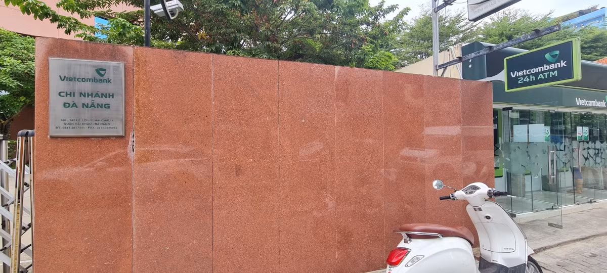 Theo kết luận 34/KL-TTCP ngày 8/1/2019 của Thanh tra Chính phủ, từ năm 2010 – 2016, Đà Nẵng đã chuyển đổi 52 cơ sở nhà đất công sản sang mục đích khác.