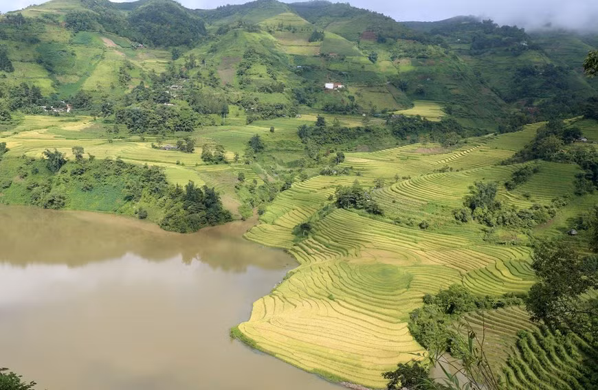 Bức tranh no ấm trên mảnh đất Mường Hum. (Ảnh: Quốc Khánh/TTXVN)