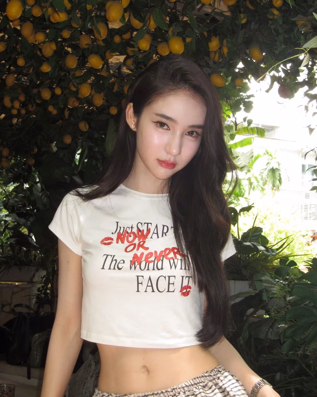 Trước khi trở thành hoa hậu chuyển giới, Yoshi từng hoạt động nghệ thuật và là hot girl trên mạng xã hội Thái Lan. Năm 2014, cô trở nên nổi tiếng nhờ thành công của series phim truyền hình Lovesick: The Series.