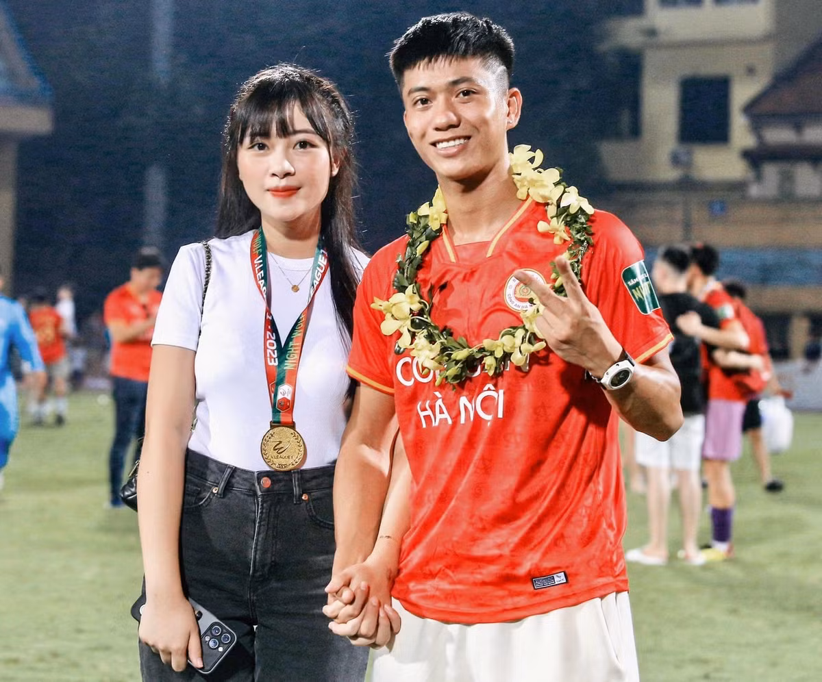 Vo Phan Van Duc 2 lan sinh no van so huu visual dinh cao
