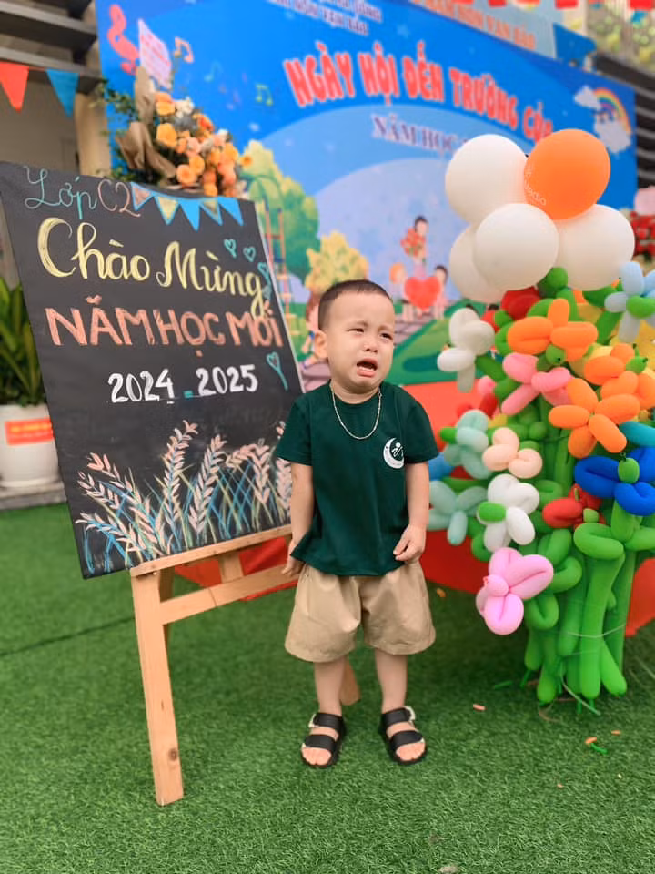 "Con muốn về nhà cơ"...