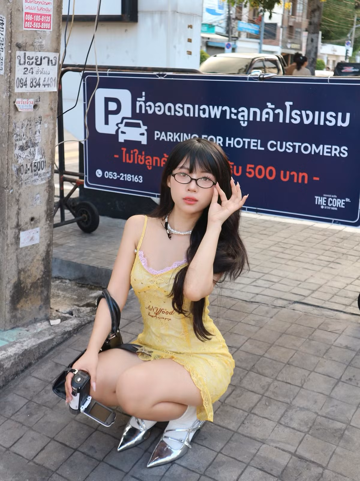 Hiện tại, cô nàng đang là chủ một studio chụp ảnh ở Hà Nội. (Ảnh: Threads NV)