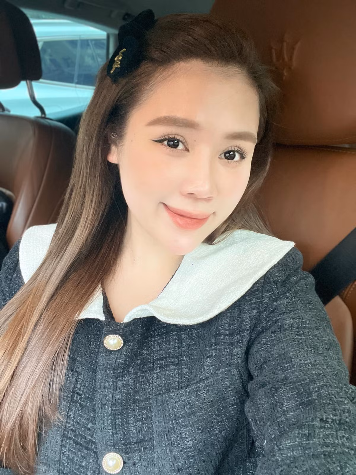 Nhiều người nhầm lẫn tên cô nàng, thường đọc theo tiếng Anh. Những lần đó, Triệu Plan chỉ đành bất lực hướng dẫn mọi người đọc đúng tinh thần cái tên được đặt theo loài hoa của núi rừng Tây Nguyên.