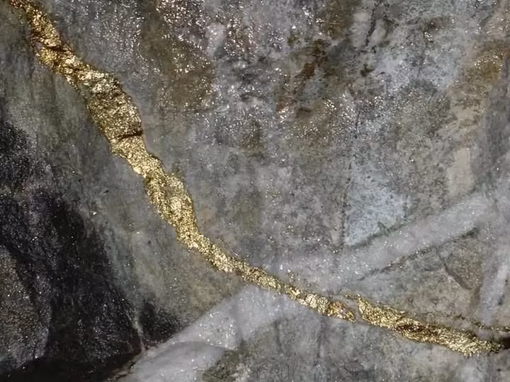 Phát hiện lớn tại mỏ vàng Wangu ở Bình Giang, Hồ Nam mang đến cơ hội phát triển mới cho ngành công nghiệp vàng của Trung Quốc và những thay đổi mới cho thị trường vàng. Ảnh: Sohu
