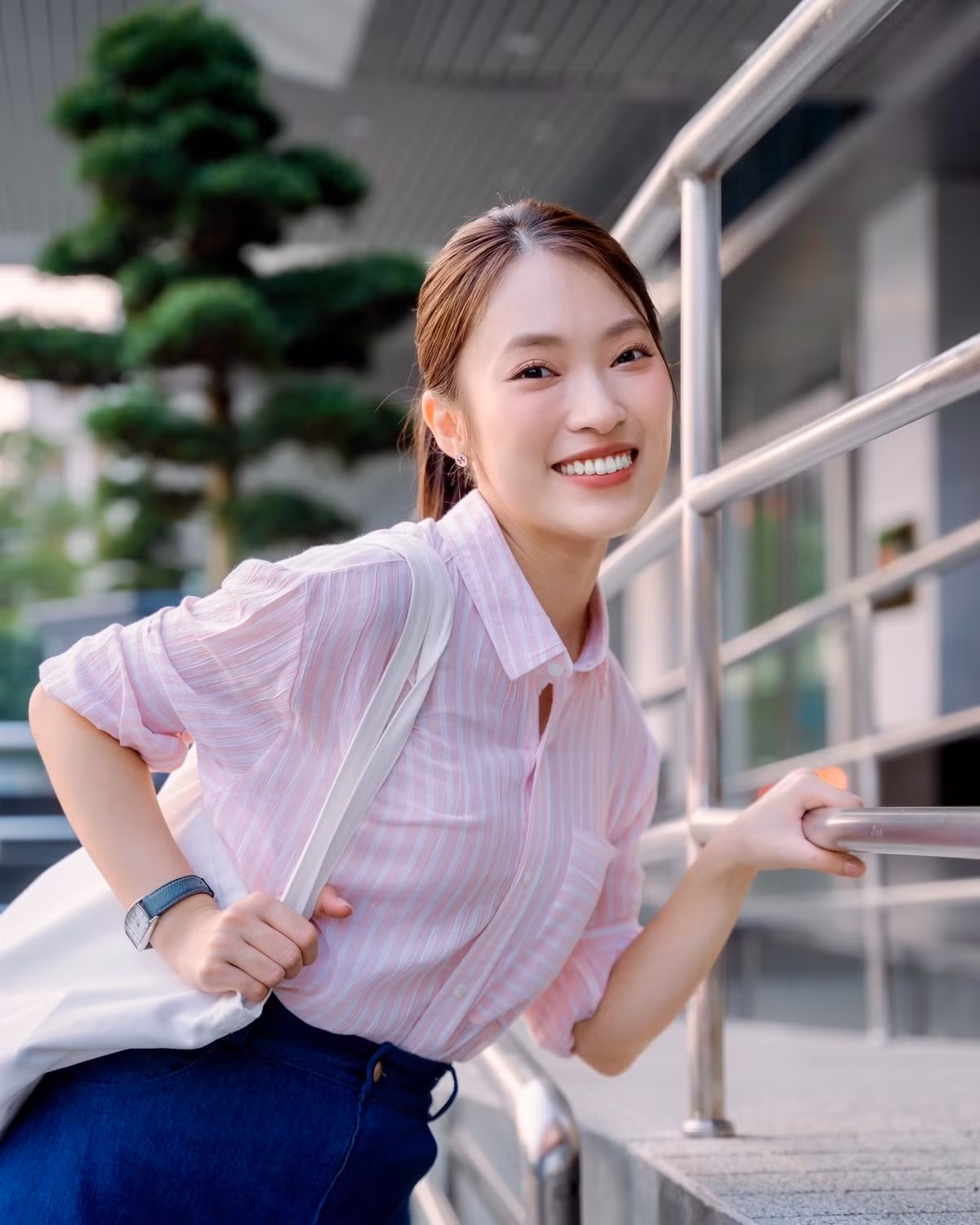 Trước đó, trong một video tổng kết 50 điều làm được trong 10 năm, Khánh Vy từng hé lộ chiếc ô tô đầu tiên mua được vào năm 2018. Ảnh: FB Khánh Vy