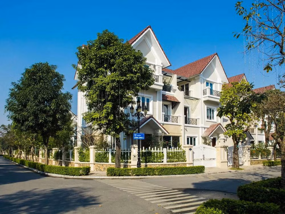 Ước tính, mỗi căn biệt thự tại đây trị giá từ 300-500 tỷ đồng/căn. Ảnh: Vinhomes Riverside