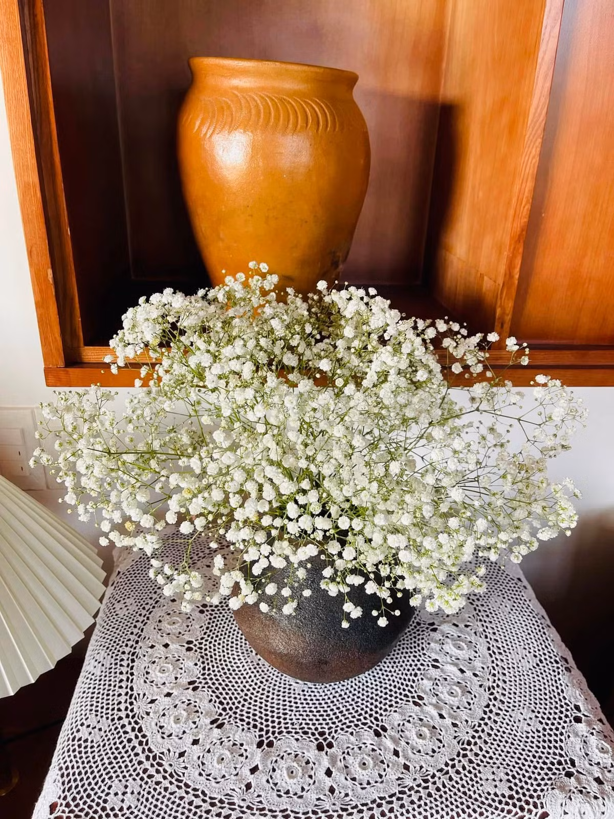 Ngôi nhà của MC Đại Nghĩa được đặt tên "Mộc hương viên - - một khu vườn tĩnh lặng, yên bình, mộc mạc cùng với hương thơm của cỏ cây hoa lá". Ảnh: FB Bùi Đại Nghĩa