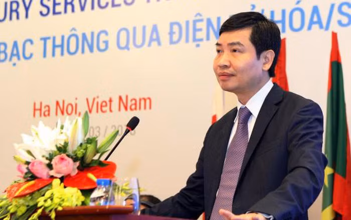 Ông Tạ Anh Tuấn, 53 tuổi, quê quán Hà Nội. Ngày 14/11, ông nhận quyết định điều động, phân công tham gia Ban Chấp hành, Ban Thường vụ và giữ chức Phó Bí thư Tỉnh ủy Phú Yên, nhiệm kỳ 2020 - 2025. Ngày 18/11, ông được bầu giữ chức vụ Chủ tịch UBND tỉnh Phú Yên, nhiệm kỳ 2021-2026. Chức vụ trước đó: Thứ trưởng Bộ Tài Chính. 