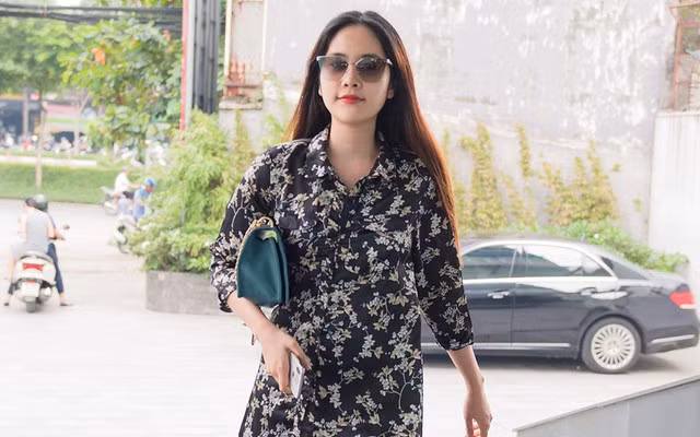 Nam Em dap tra tin mang bau: “Lam gi co chuyen do“