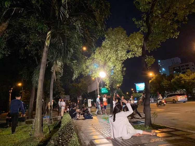 Lê Phương sẵn sàng “ăn bờ ngủ bụi”, thậm chí “khóc hết nước mắt” cho nhân vật Hương trong phim "Gạo nếp gạo tẻ".