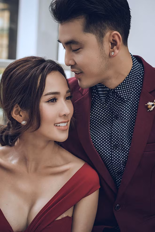 Luôn sát cánh bên ông xã trong mọi hoạt động, Kim Cương xứng đáng là hậu phương tuyệt vời nhất mà giọng ca "Thà rằng như thế" có được.