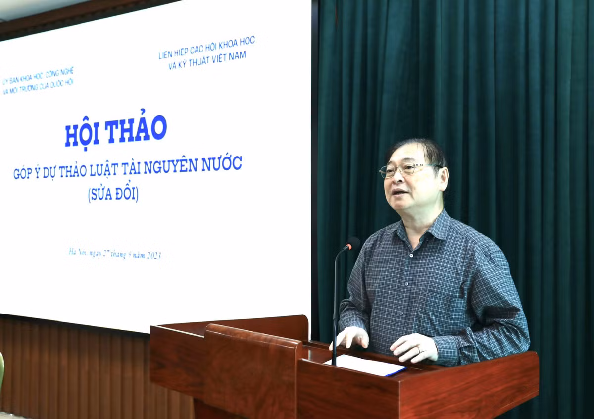 Tham van y kien cac nha khoa hoc ve Du thao Luat Tai nguyen nuoc (sua doi)
