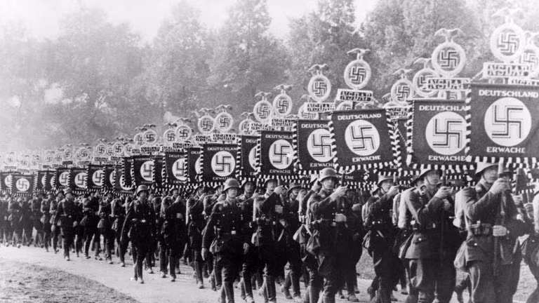 Theo kế hoạch, những tên lửa A9 Amerikarakete có thể đưa vào sử dụng năm 1946. Tuy nhiên, do phát xít Đức liên tiếp bại trận vào cuối năm 1944 và đầu năm 1945 nên dự án siêu vũ khí này "chết yểu".