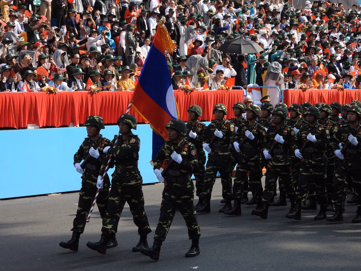 Khối Quân đội nhân dân Lào. 