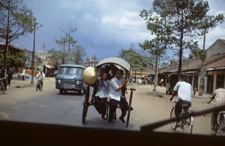 Đại lộ Hậu Giang.