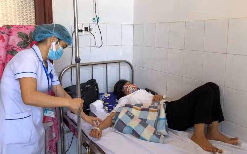 Loat vu ngo doc sau khi an banh mi gay xon xao-Hinh-3