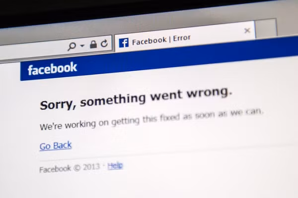Bên cạnh Facebook, ngay cả Messenger, Instagram và WhatsApp đều trong tình trạng không thể sử dụng khiến người dùng vô cùng hoang mang.