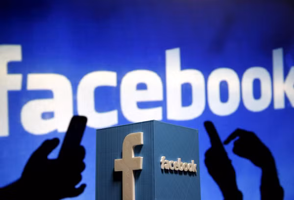 Tuy nhiên, bên cạnh đó nhiều người cho rằng Mark Zuckerberg đang cố tránh những ảnh hưởng tiêu cực từ các bê bối của thương hiệu mạng xã hội Facebook.