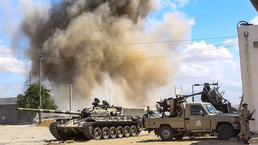 Rõ ràng tình hình chiến sự tại Syria trong vài ngày tới sẽ diễn ra chiều hướng ngày một nóng bỏng thêm và chưa thể dự đoán ai sẽ giành chiến thắng.