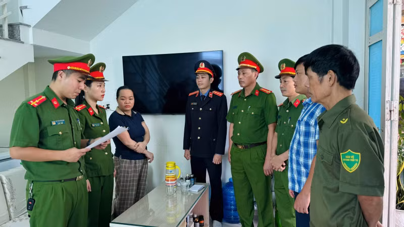 Khởi tố đối tượng mua bán trái phép hoá đơn ở Quảng Bình Khoi to doi tuong mua ban trai phep hoa don o Quang Binh