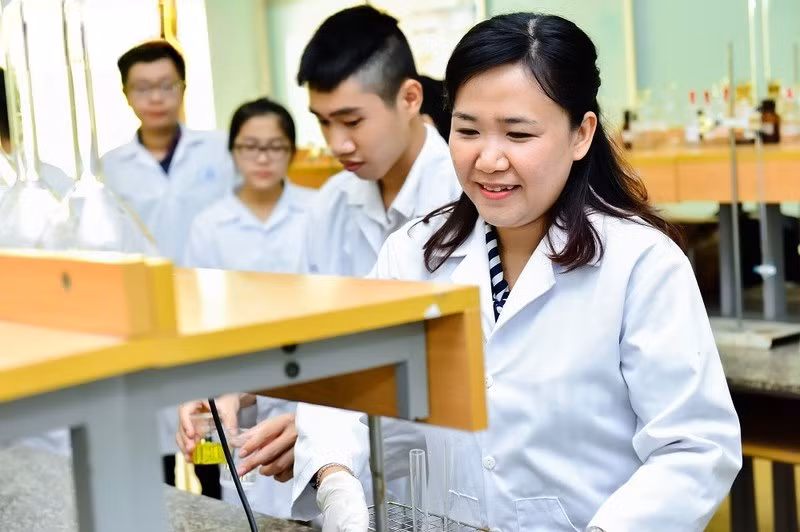 PGS.TS Ho Thi Thanh Van: Tu hao dan toc, tu hao Viet Nam-Hinh-2