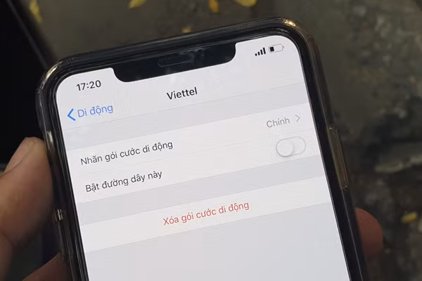 Nên dùng eSIM hay SIM thường? Một điện thoại dùng được mấy eSIM? - Hình 3 Nen dung eSIM hay SIM thuong? Mot dien thoai dung duoc may eSIM?-Hinh-3