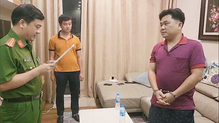 Thu doan tieu thu xang gia tinh vi cua giam doc Cty Van tai Gia Khiem