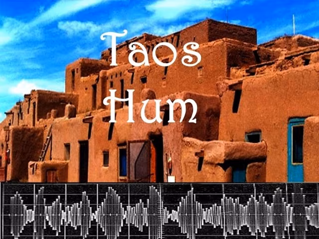 Những tiếng vo ve bí ẩn tại Mexico mà chỉ rất ít người nghe thấy khiến giới chuyên gia "rối não". Một số người dân và khách du lịch khi ở thành phố Taos, bang New Mexico, Mỹ cảm thấy khó chịu khi nghe thấy âm thanh tần số thấp không rõ phát ra từ đâu.