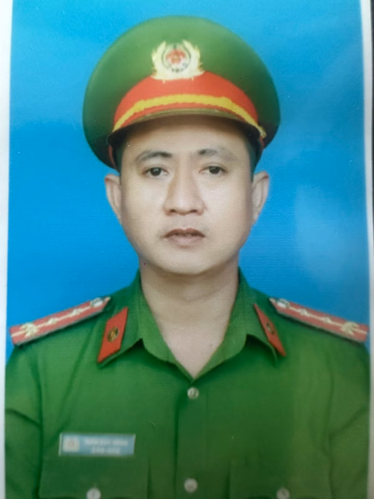 Hue: Pho truong cong an phuong hy sinh khi lam nhiem vu