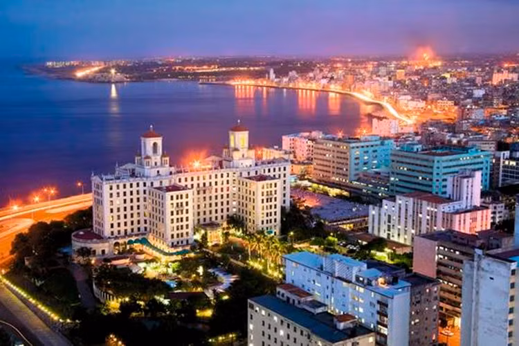 Vi sao Cuba co tuong lai day hua hen hon My?
