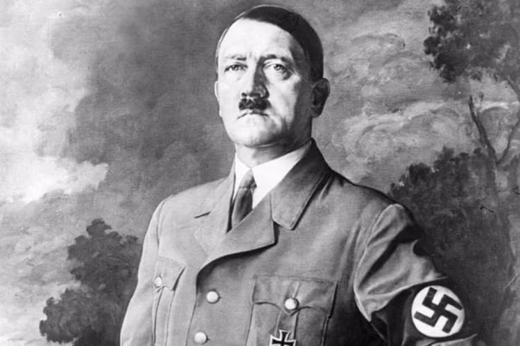Phat hien chan dong the gioi: FBI cuu Hitler