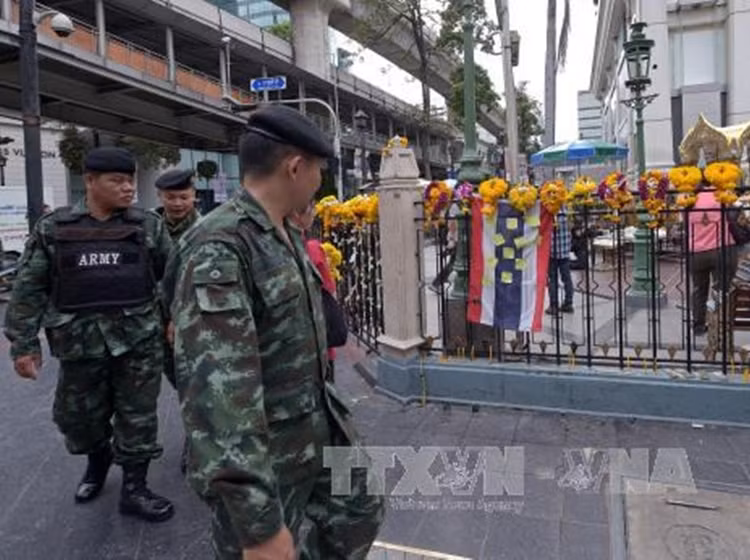 Lai phat hien qua bom lon o Bangkok