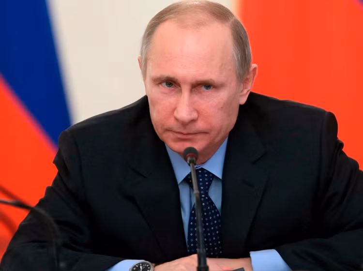 Tong thong Putin: Sap nhap Crimea la sua chua “bat cong lich su”
