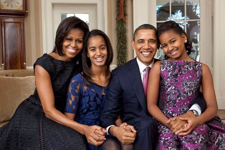 “Bat mi” thu nhap hang nam cua gia dinh Tong thong Obama