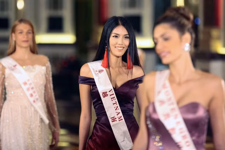 Trong cuộc thi Hoa hậu Thế giới 2015, thế giới ấn tượng mạnh với vẻ đẹp của Trần Ngọc Lan Khuê.