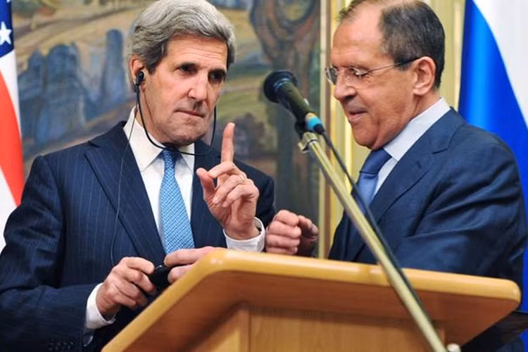 Stratfor: Se co thoa hiep My-Nga ve Ukraine va Syria
