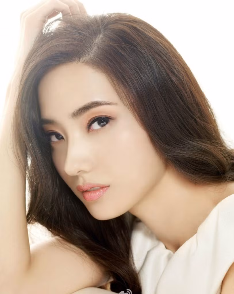Người tướng mũi này thường có tính cách nhân từ, bộc trực. Tương mũi này quý nhưng không phú, tức là về của cải thì không có gì nổi bật.