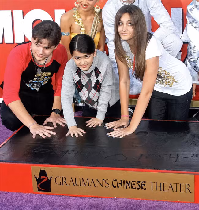Bi mat chua tung bat mi ve dan con cua Michael Jackson-Hinh-9