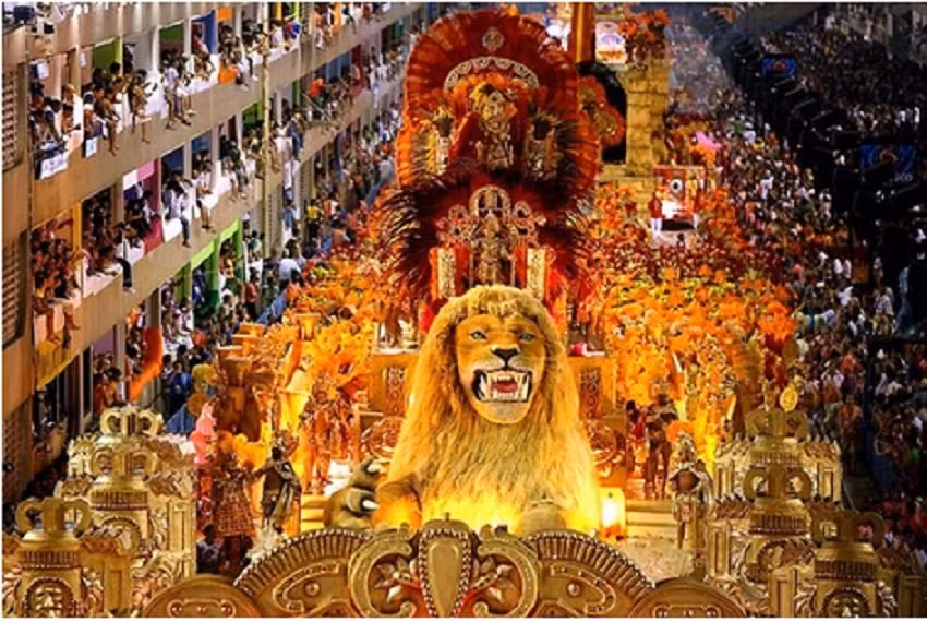 Lễ hội Carnival, Rio de Janeiro, Brazil. Lễ hội Carnival ở Rio de Janeiro được coi là lễ hội đường phố lớn nhất thế giới với hai triệu người tham dự mỗi năm. Không gian lễ hội được lấp đầy với các cuộc diễu hành khổng lồ, điệu nhạc samba sôi động và những trang phục đầy màu sắc.