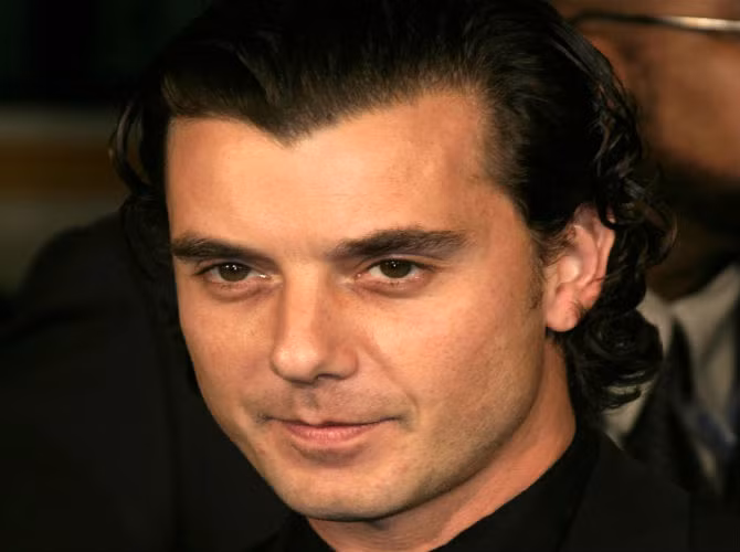 Gavin Rossdale (49 tuổi) là một nhạc sĩ nổi tiếng hiện đang sống hạnh phúc cùng vợ, Gwen Stefani, và ba đứa con. Tuy nhiên, trước đó, Gavin từng hẹn hò với Pearl Lowe và có một đứa con ngoài giá thú với người tình.