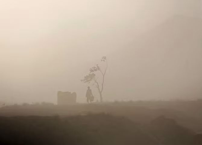 Bão cát mù mịt ở Kubul, Afghanistan ngày 20/8.