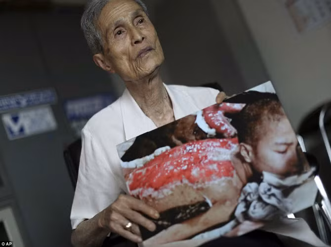 Le tuong niem 74.000 nan nhan bom nguyen tu o Nagasaki-Hinh-9