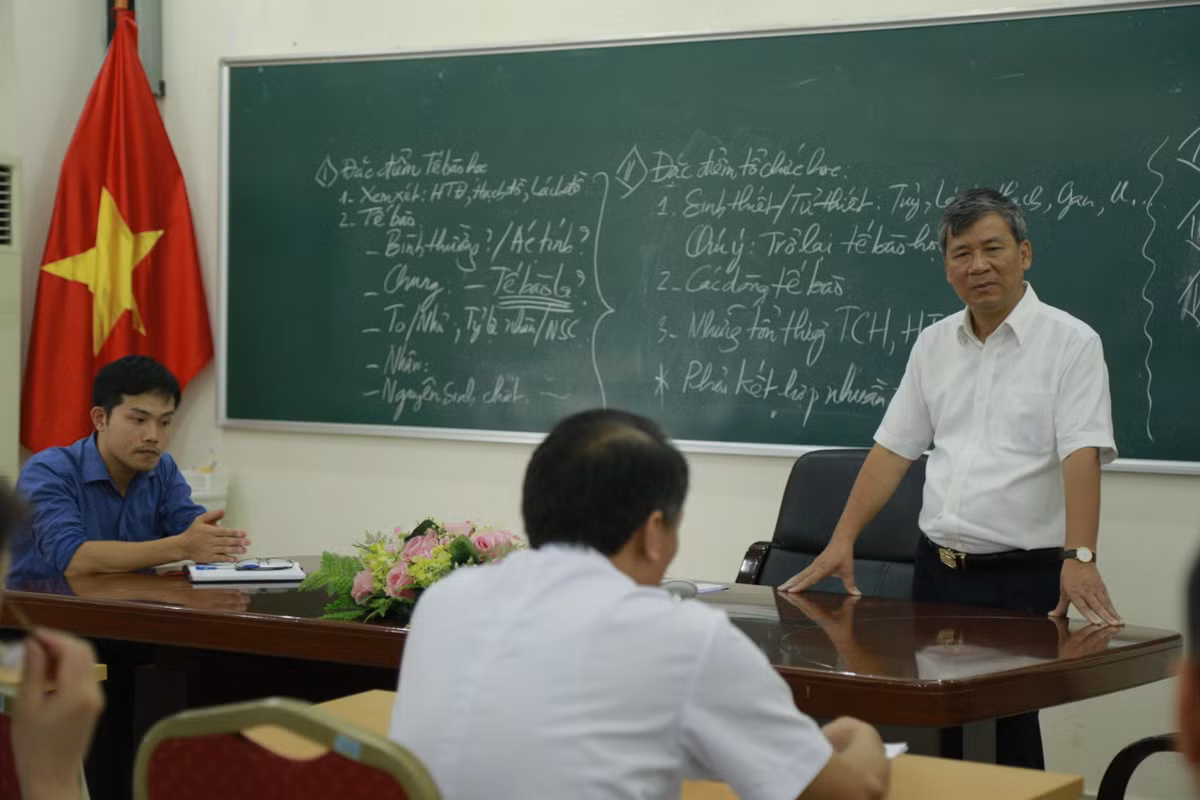 GS Nguyen Anh Tri: Hanh trinh khoa hoc tu trai tim thay thuoc-Hinh-5